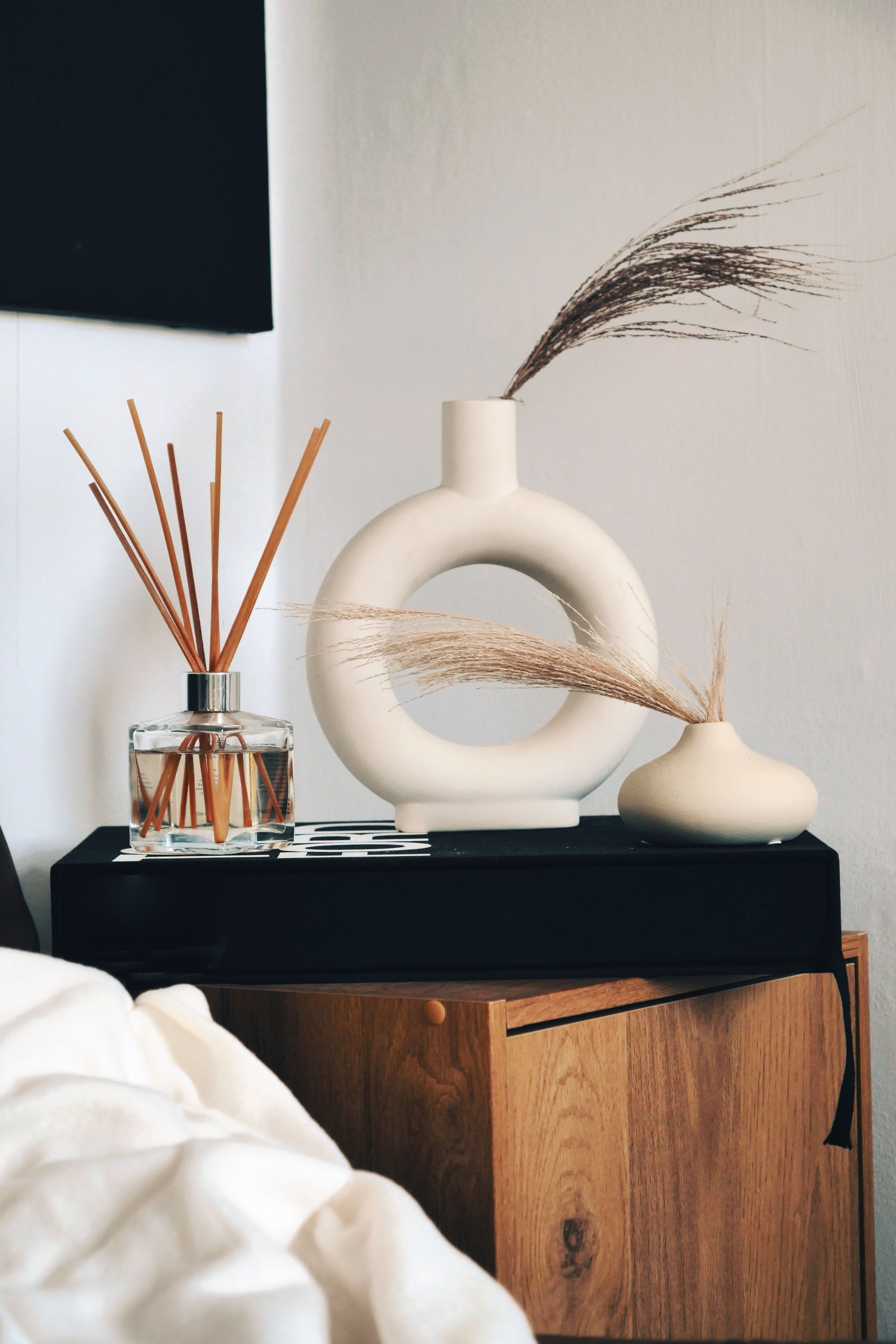 Thoughtful bedroom details